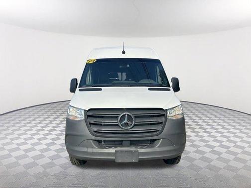 2024 Mercedes-Benz Sprinter 2500 144 WB