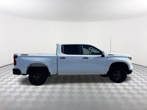 Summit White 2025 Chevrolet Silverado 1500 Custom Trail Boss