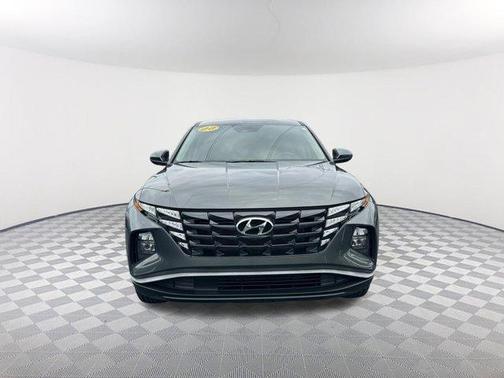 Amazon Gray 2022 Hyundai TUCSON SE