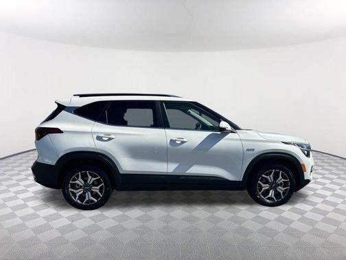 2021 Kia Seltos EX