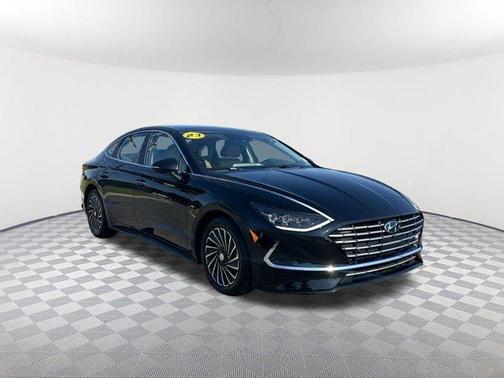 2023 Hyundai SONATA Hybrid Limited