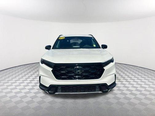 Platinum White Pearl 2025 Honda CR-V Hybrid Sport-L