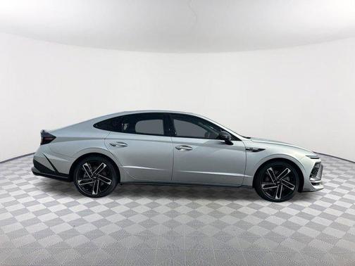 2025 Hyundai SONATA N Line
