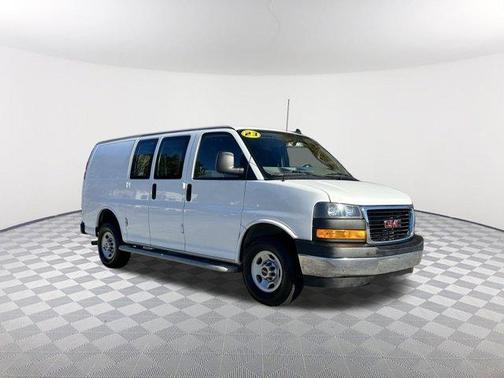 2023 GMC Savana 2500 Work Van