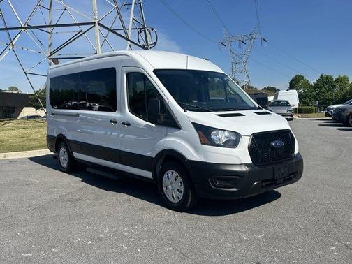 Oxford White 2023 Ford Transit-350 XL