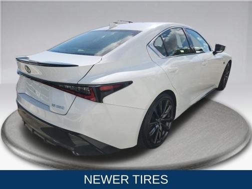 2024 Lexus IS 350 F SPORT Design