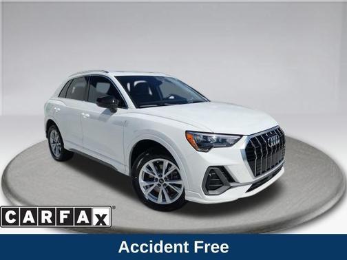 2021 Audi Q3 45 S line Premium