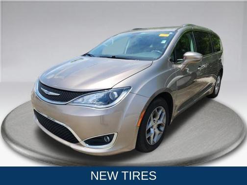 2018 Chrysler Pacifica Touring-L Plus