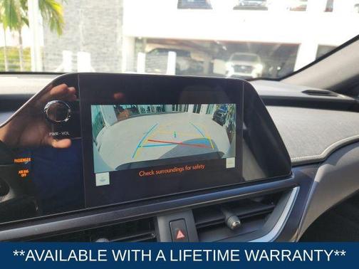 2024 Lexus UX 250h F SPORT Design