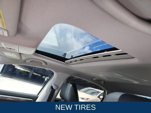 2017 Volkswagen Passat 1.8T SE w/Technology