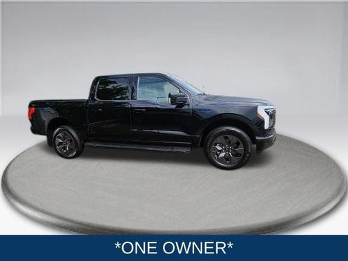 2024 Ford F-150 Lightning LARIAT