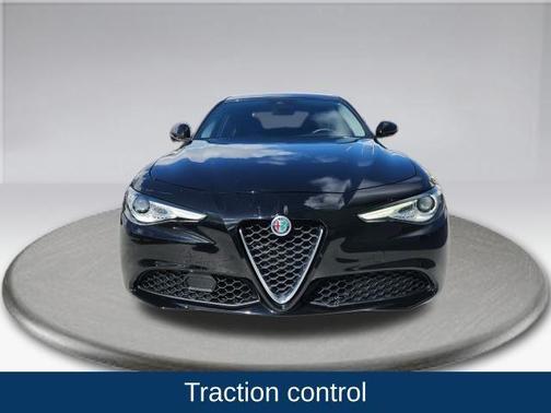 2020 Alfa Romeo Giulia Base