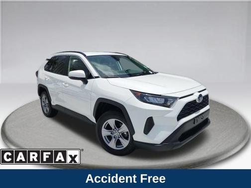 2022 Toyota RAV4 Hybrid LE