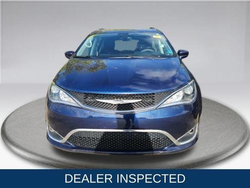 2019 Chrysler Pacifica Touring-L