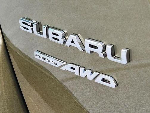 2025 Subaru Outback Touring