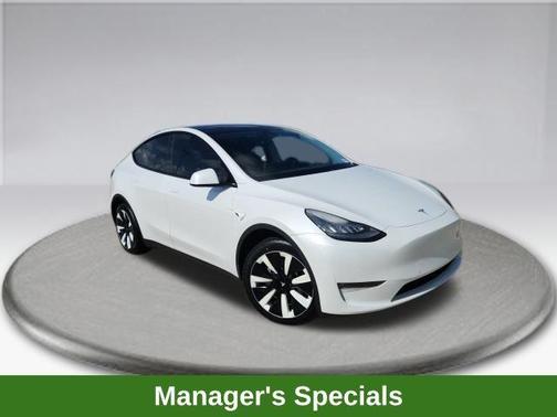 2022 Tesla Model Y Long Range