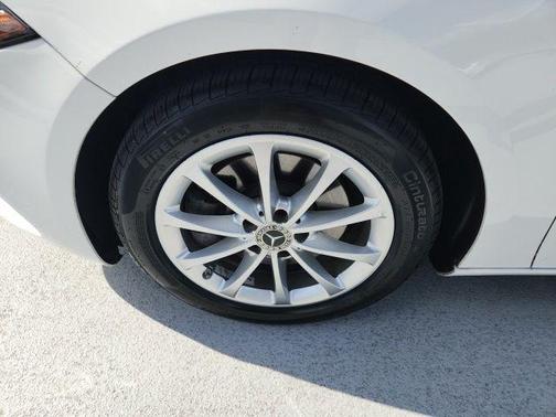 2019 Mercedes-Benz A-Class A 220