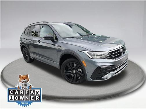2024 Volkswagen Tiguan 2.0T SE R-Line Black