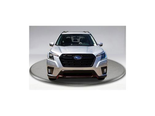 Ice Silver Metallic 2023 Subaru Forester Sport