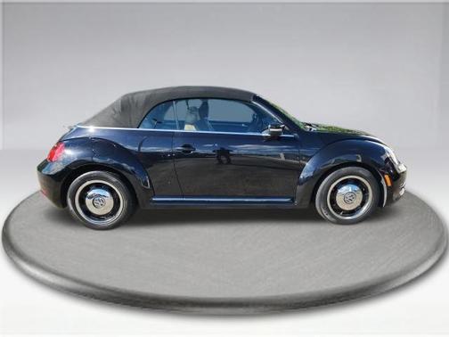 2015 Volkswagen Beetle Auto 1.8T