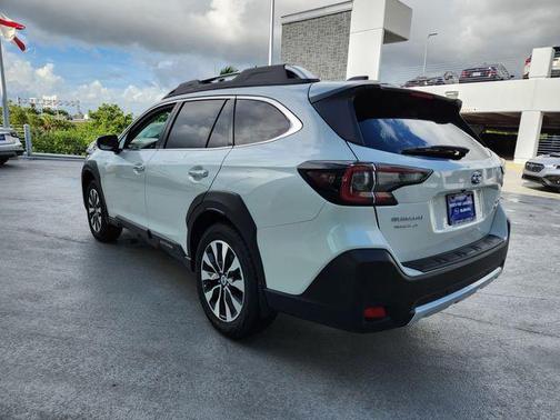 2025 Subaru Outback Touring XT