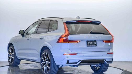 2026 Volvo XC60 Plug-In Hybrid T8 Polestar