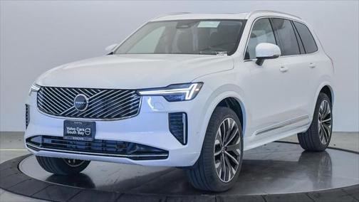 2025 Volvo XC90 B6 Plus 7-Seater