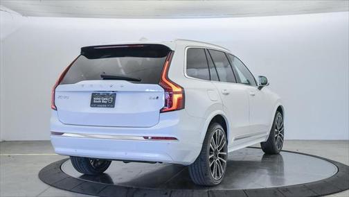 2025 Volvo XC90 B6 Ultra