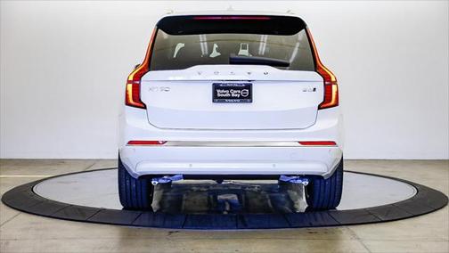 2025 Volvo XC90 B6 Plus 7-Seater