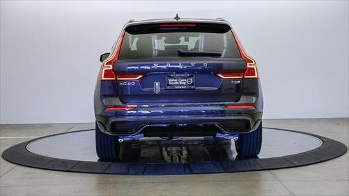 2025 Volvo XC60 Plug-In Hybrid T8 Plus