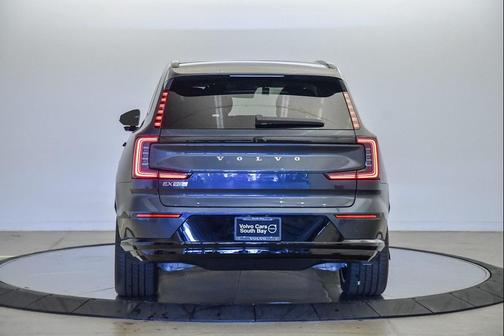 2025 Volvo EX90 Twin Motor Performance Ultra