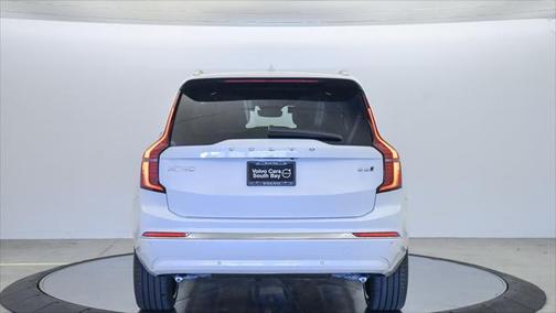 2025 Volvo XC90 B6 Ultra