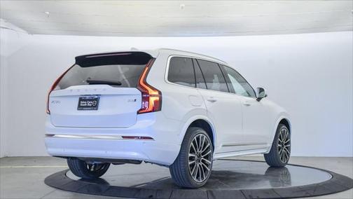 2025 Volvo XC90 B6 Ultra