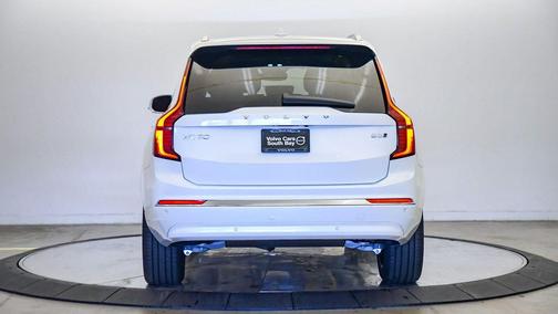 2026 Volvo XC90 Core, B5 AWD Gas (mild hybrid), Gasoline, Bright, 7 Seats