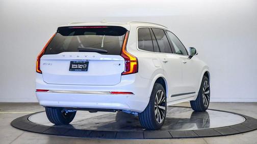 2026 Volvo XC90 Core, B5 AWD Gas (mild hybrid), Gasoline, Bright, 7 Seats