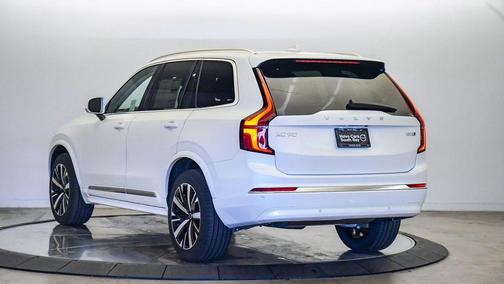 2026 Volvo XC90 Core, B5 AWD Gas (mild hybrid), Gasoline, Bright, 7 Seats