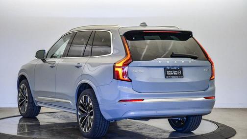 2026 Volvo XC90 B6 Ultra 7-Seater