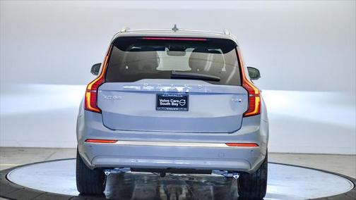 2025 Volvo XC90 Plug-In Hybrid T8 Ultra 6-Seater