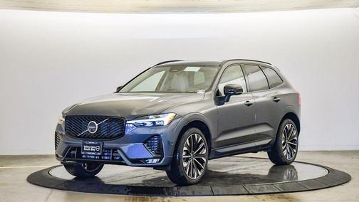 2026 Volvo XC60 B5 Ultra