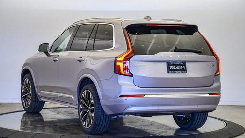 2026 Volvo XC90 B6 Ultra 7-Seater