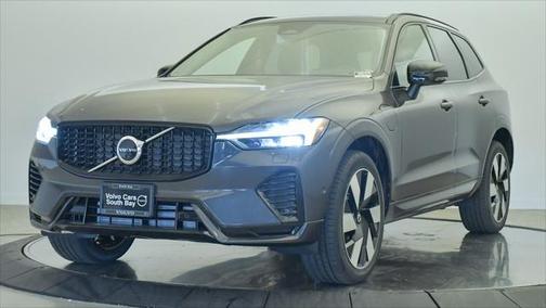 2025 Volvo XC60 Plug-In Hybrid T8 Ultra