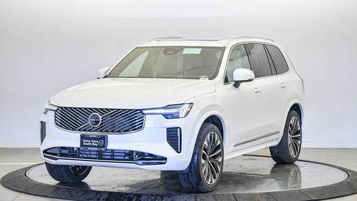2026 Volvo XC90 B6 Plus 6-Seater