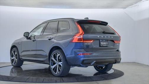 2025 Volvo XC60 Plug-In Hybrid T8 Ultra