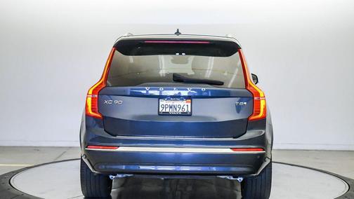 Denim Blue Metallic 2025 Volvo XC90 Plug-In Hybrid T8 Ultra 7-Seater