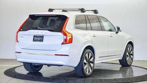 2023 Volvo XC90 Recharge Plug-In Hybrid T8 Ultimate 6-Seater