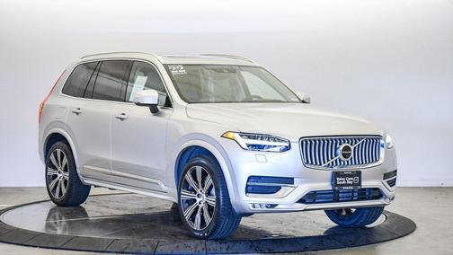 2022 Volvo XC90 T6 Inscription