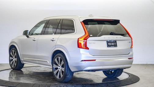 2022 Volvo XC90 T6 Inscription