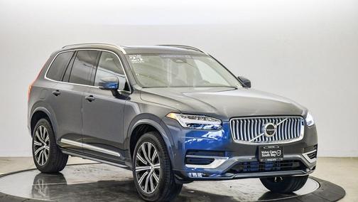 2025 Volvo XC90 B6 Plus 7-Seater