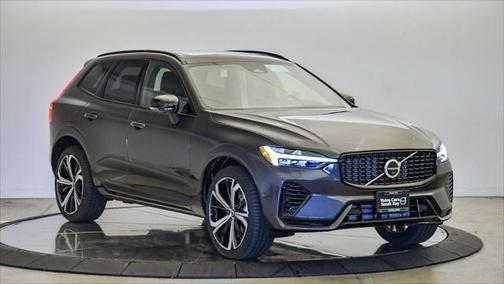 2025 Volvo XC60 Plug-In Hybrid T8 Ultra