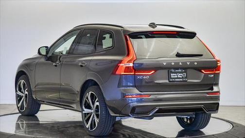 2025 Volvo XC60 Plug-In Hybrid T8 Ultra